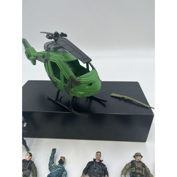 Lanard Mix Lot of Action Figure, accessories, helicopter Army Military & more! - Picture 9 of 11